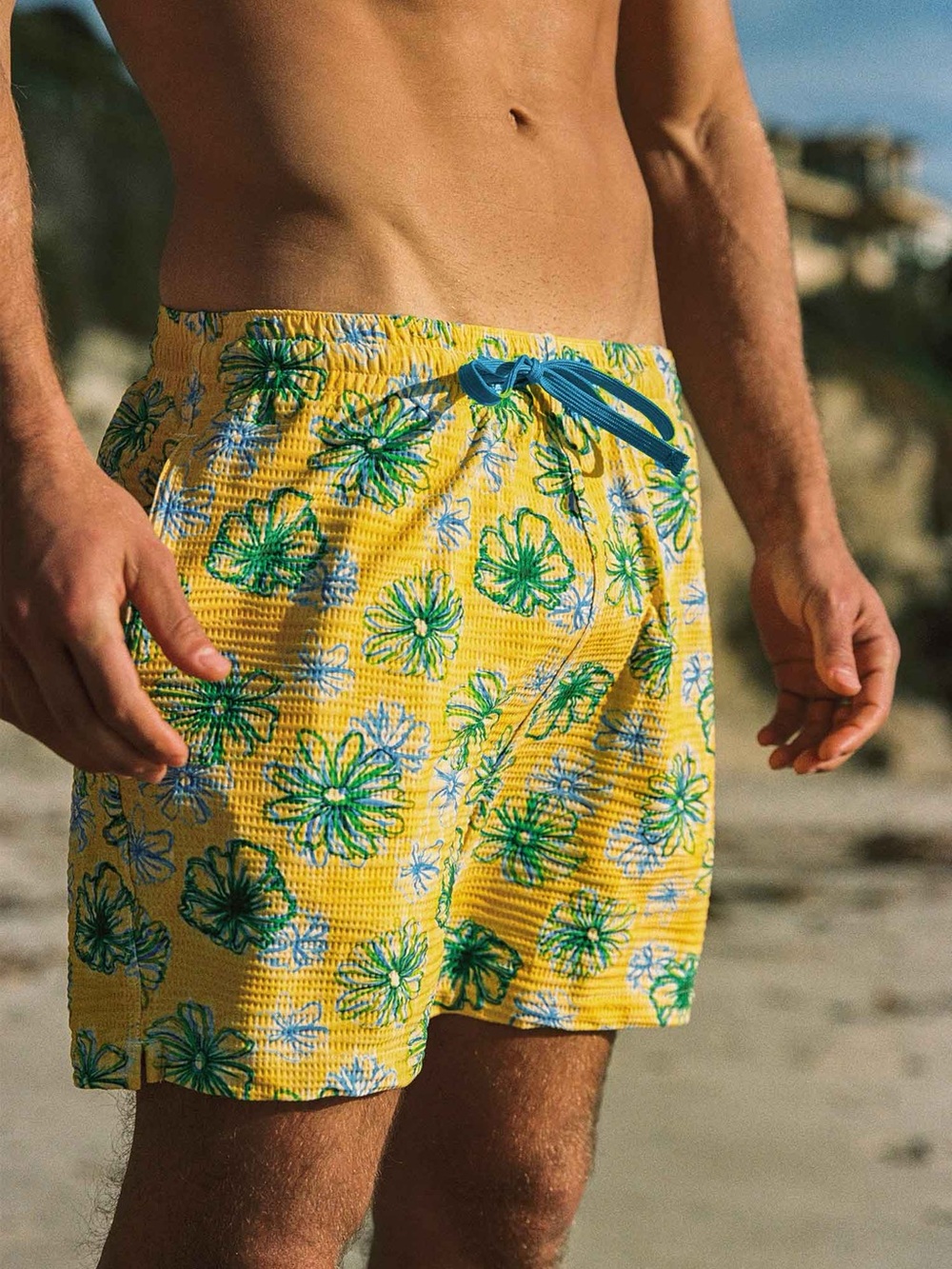 Blackbough 'Agua Fresca' Yellow Floral Swim Shorts Board Trunks Size XL